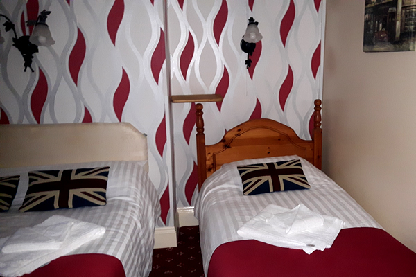 Tripple Bedrooms
